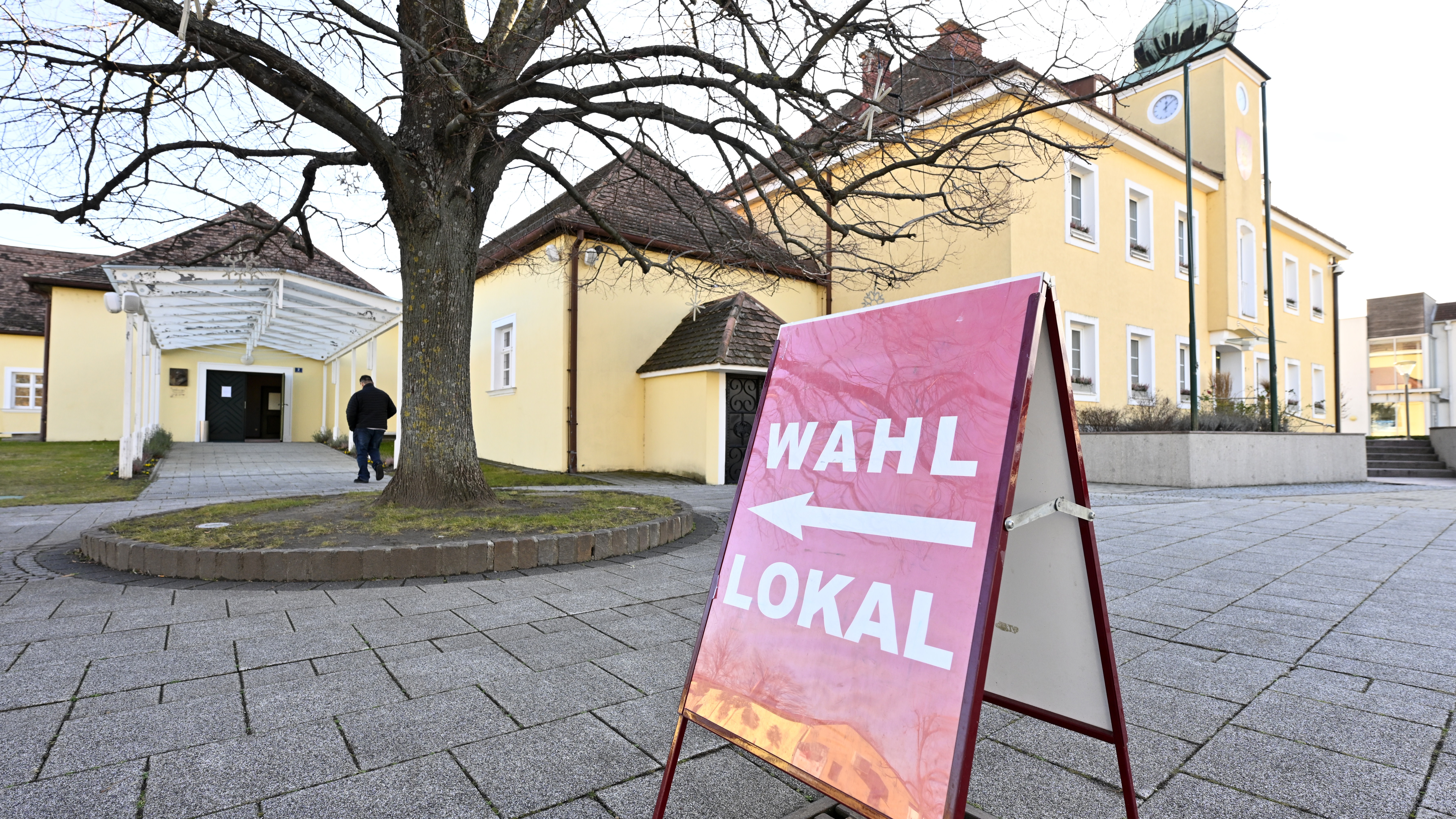 Umfrage: SPÖ bei 12 Prozent | Servus Nachrichten