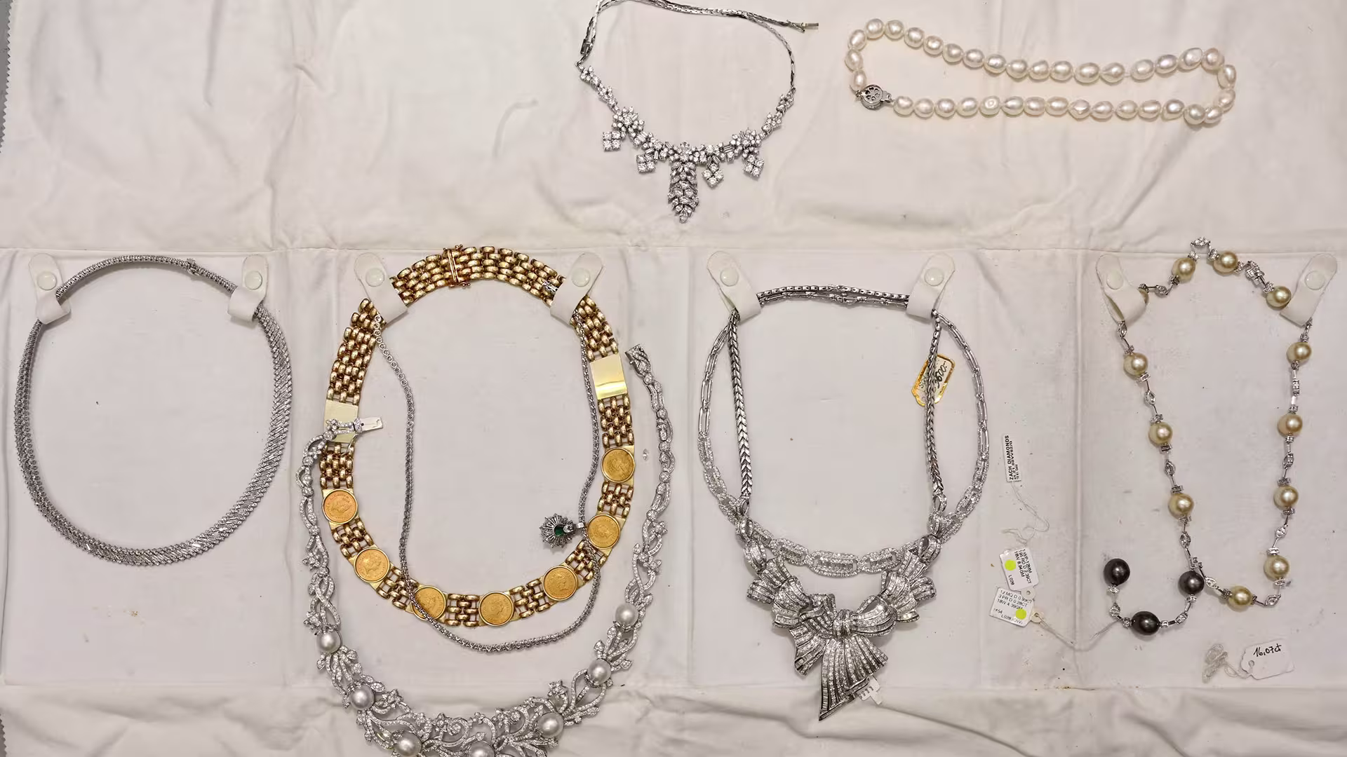 Schmuck25