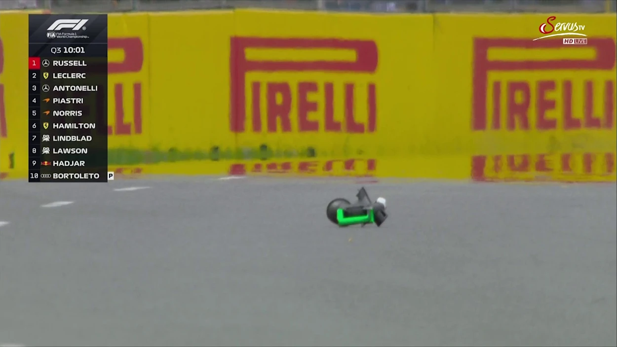 Kurios: Mercedes-Mechaniker vergessen Gebläse am Auto