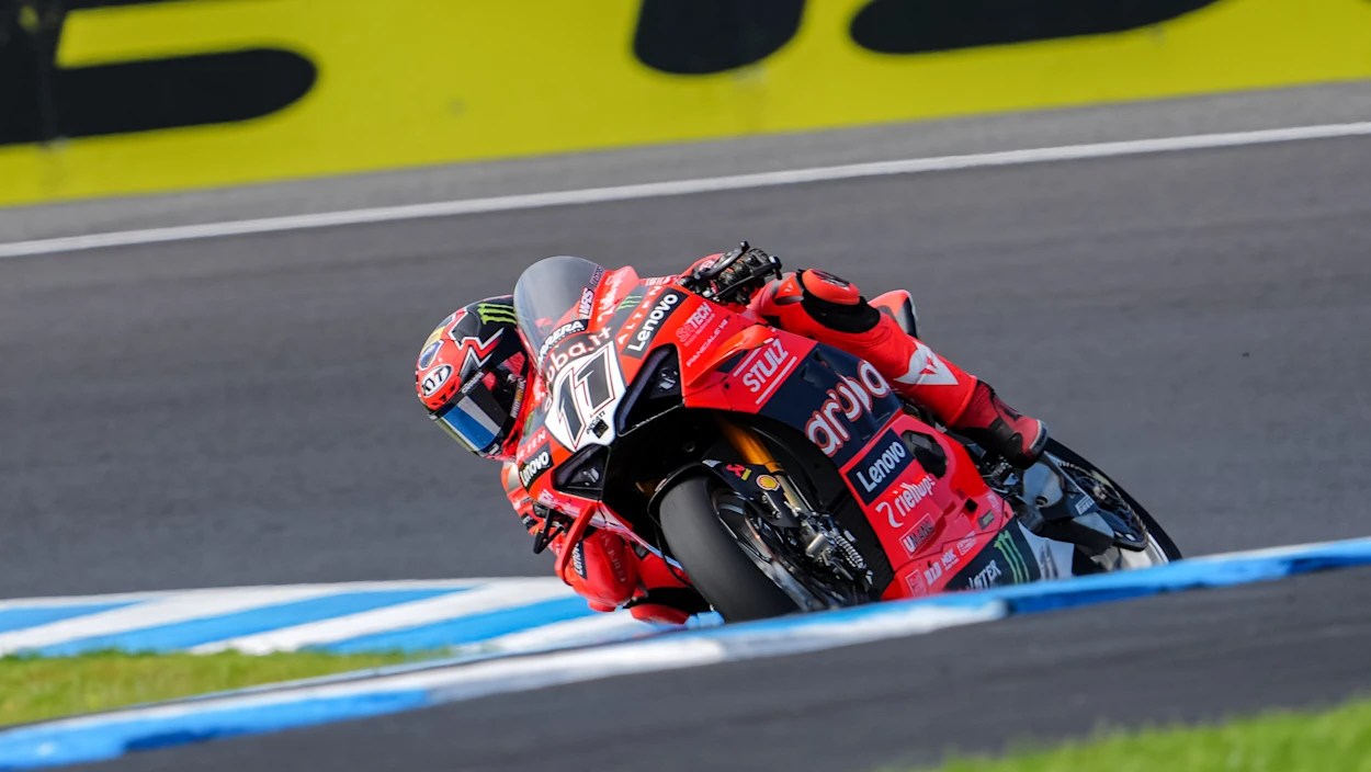 Australian Round: Highlights Rennen 1 | FIM Superbike World Championship - Stop 1