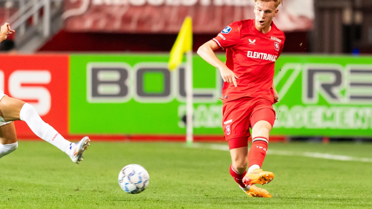 Fußball LIVE: Gruppenphase Spieltag 1 - 1. Halbzeit