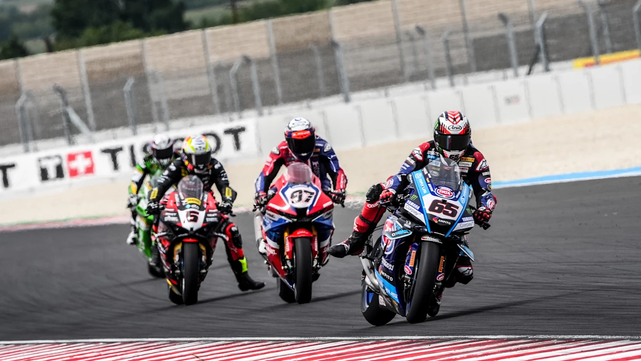 Superpole-Race