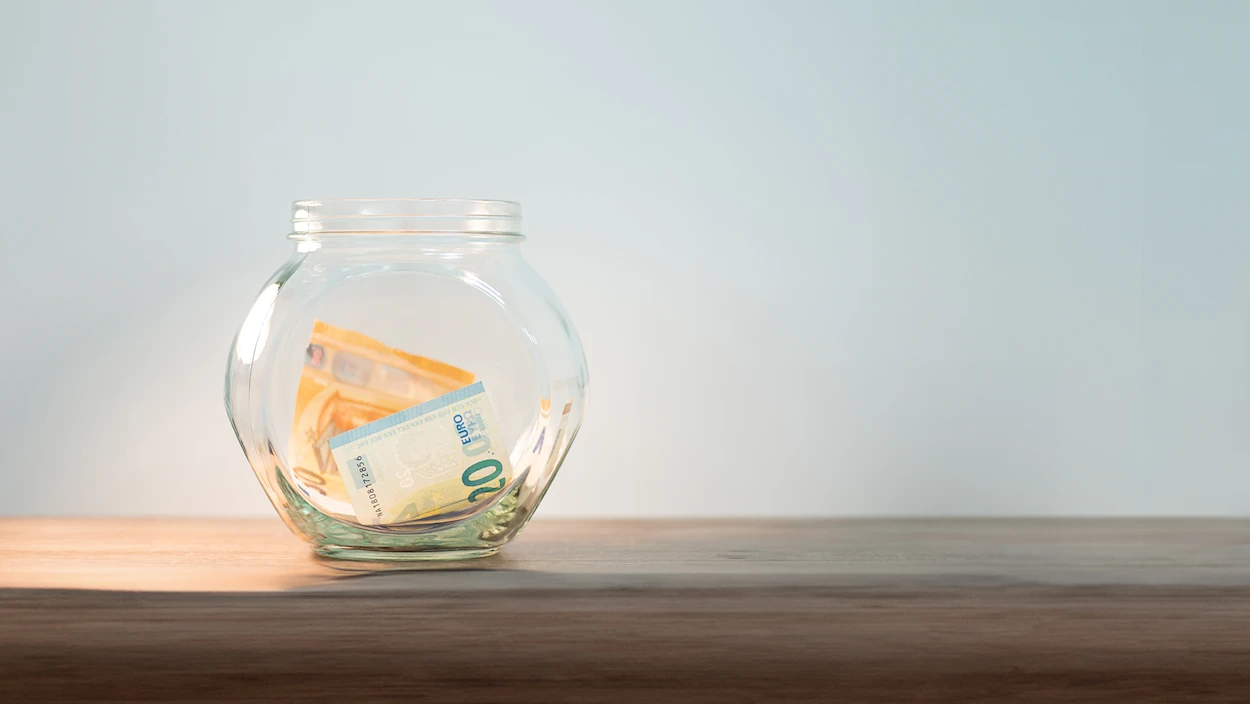 Geld wird entwertet, Gold ist teuer: Moderne Tipps zur Geldanlage