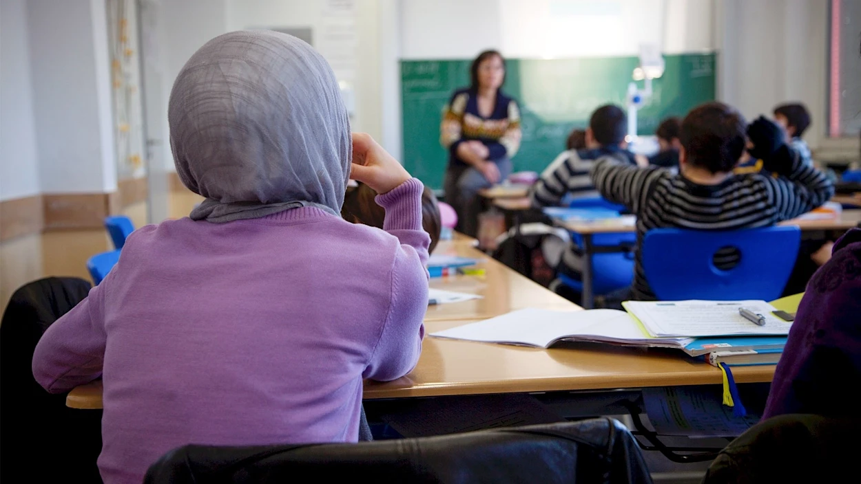 Kopftuchverbot-Debatte: Kritik an Gegnerinnen wegen möglicher radikaler Verbindungen