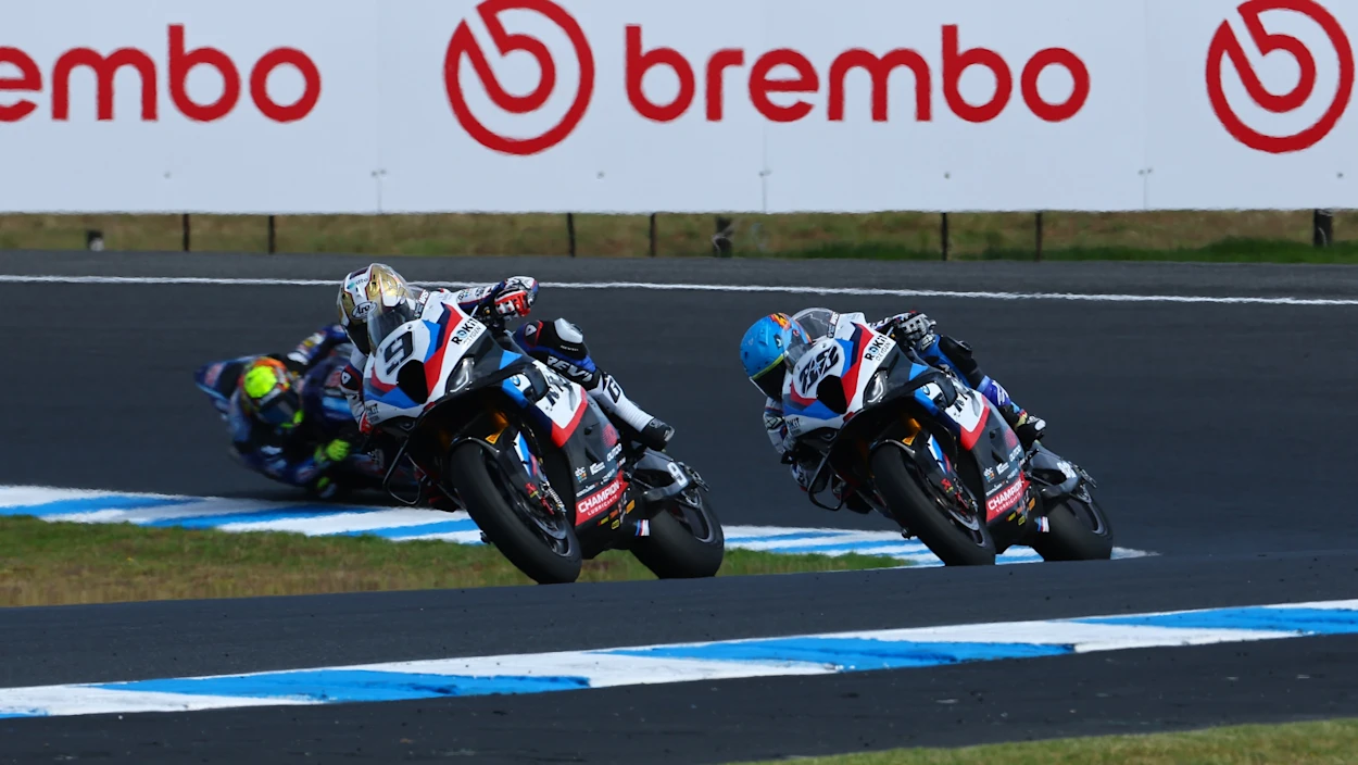 Australian Round: Highlights Superpole Race | FIM Superbike World Championship - Stop 1