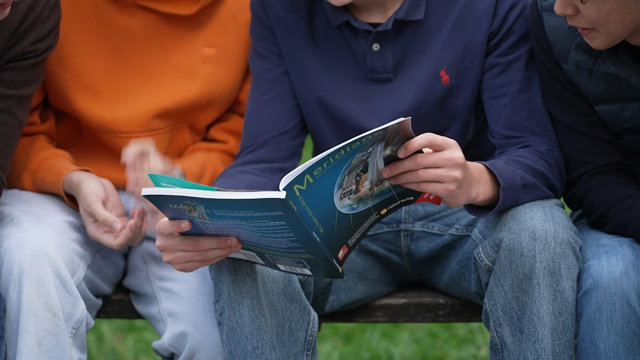 Schulbücher unter Ideologieverdacht