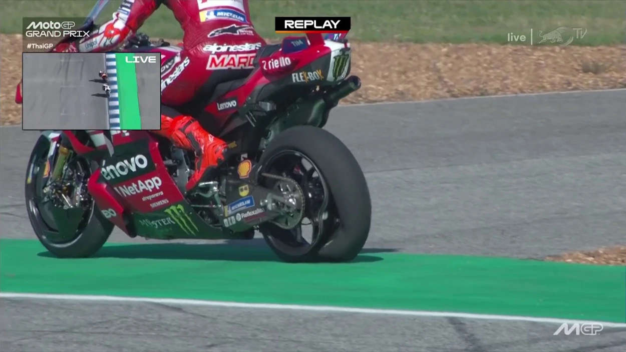 Grand Prix von Thailand: Hinterreifen stoppt Marquez