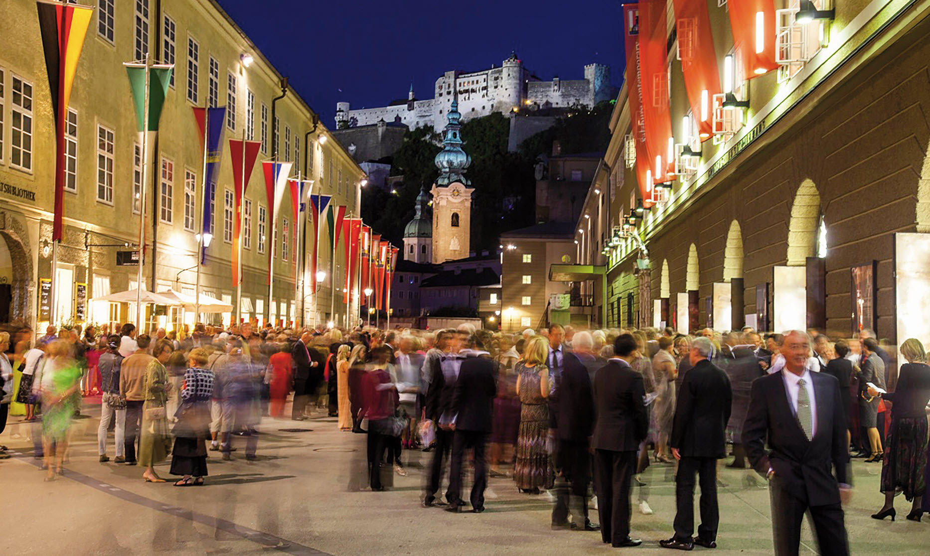 Salzburger Festspiele: Die Hofstallgasse im Festspielbezirk